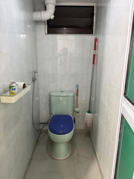 43 Bedok South Road, 43 Bedok South Road, Room Rental, 100 sqft, HDB Flat For Rent, by Nick Tan, 500156703 - Bathroom - PropertyGuru.com.sg