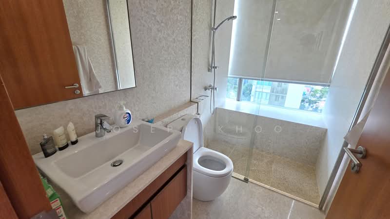 Skyline @ Orchard Boulevard, 23 Angullia Park, 2 Bedrooms, 1,744 sqft, Condominium For Rent, by Joseph Khoo, 500156710 - Bathroom - PropertyGuru.com.sg