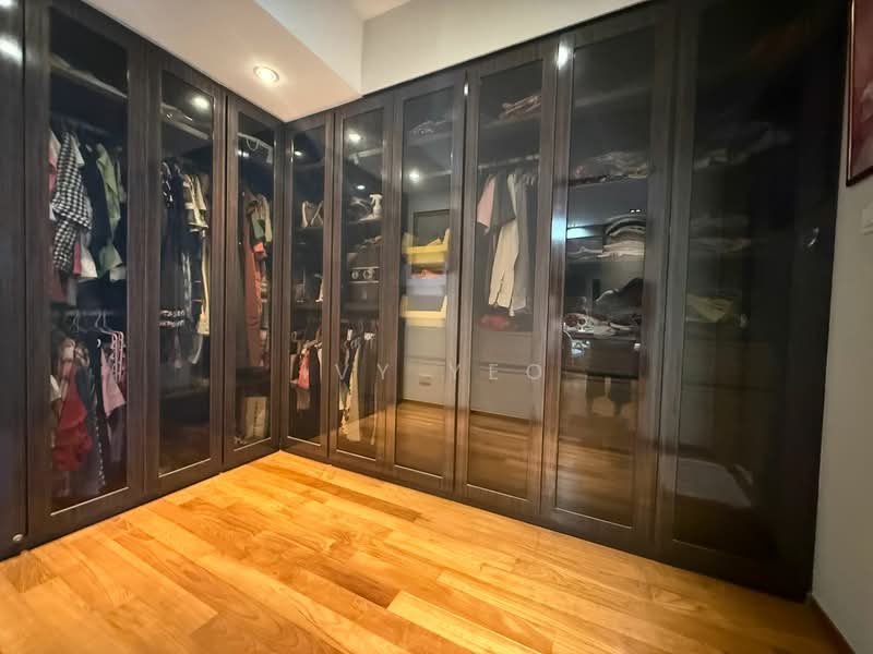 Hillview Estate, Jalan Intan, 4 Bedrooms, 2,420 sqft, Terraced House For Sale, by Ivy Yeo, 500156721 - PropertyGuru.com.sg