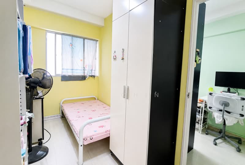 51 Teban Gardens Road, 51 Teban Gardens Road, 3 Bedrooms, 1,572 sqft, HDB Flat For Sale, by Jae Chin, 500156725 - Bedroom - PropertyGuru.com.sg