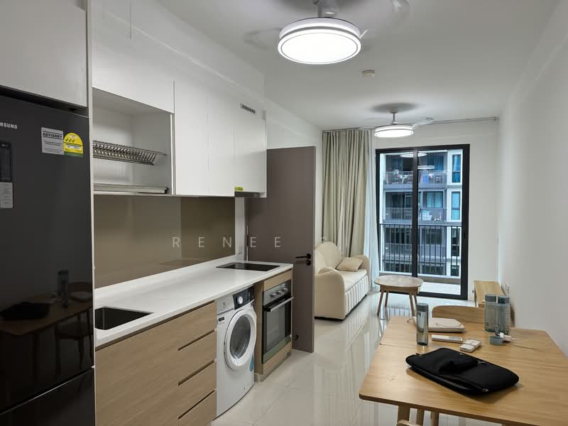 Treasure at Tampines, 17 Tampines Lane, 1 Bedroom, 460 sqft, Condominium For Sale, by Renee Sim, 500156728 - Living Room - PropertyGuru.com.sg