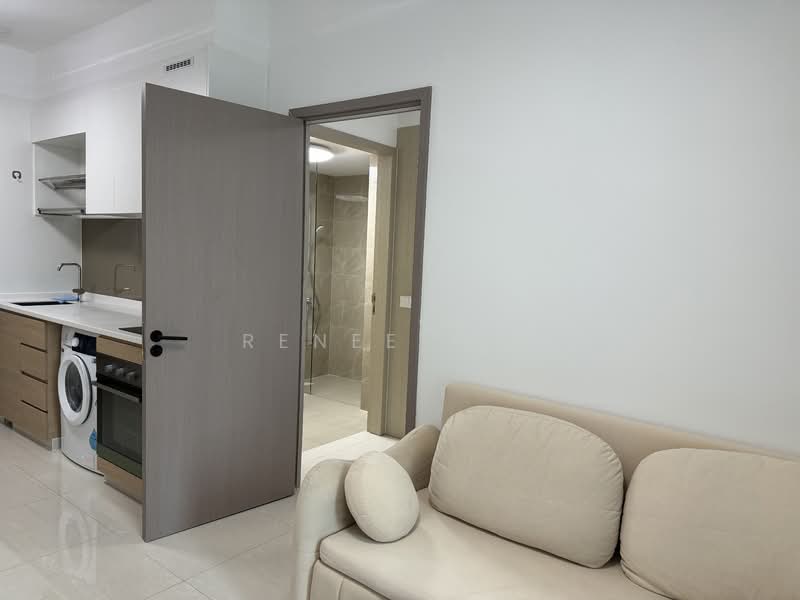 Treasure at Tampines, 17 Tampines Lane, 1 Bedroom, 460 sqft, Condominium For Sale, by Renee Sim, 500156728 - Kitchen - PropertyGuru.com.sg