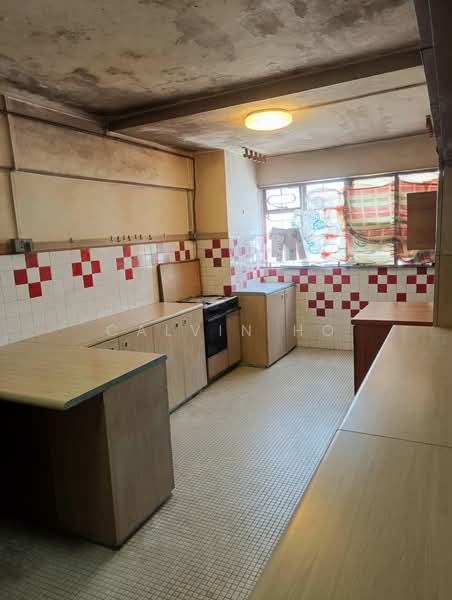 32 Teban Gardens Road, 32 Teban Gardens Road, 3 Bedrooms, 1,066 sqft, HDB Flat For Sale, by Calvin Ho, 500156731 - Kitchen - PropertyGuru.com.sg