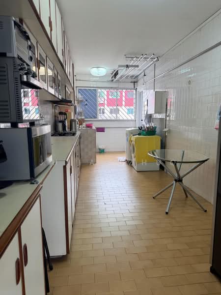 278 Yishun Street 22, 278 Yishun Street 22, 3 Bedrooms, 1,119 sqft, HDB Flat For Sale, by Julian Zhuo, 500156732 - Kitchen - PropertyGuru.com.sg