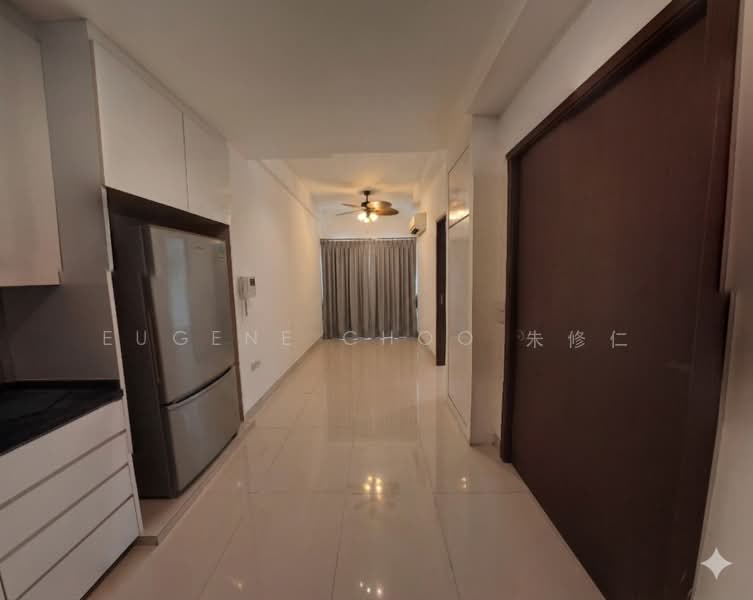 D'Zire, 12 Robey Crescent, 1 Bedroom, 484 sqft, Condominium For Rent, by Eugene Choo 朱修仁, 500156739 - Corridor - PropertyGuru.com.sg