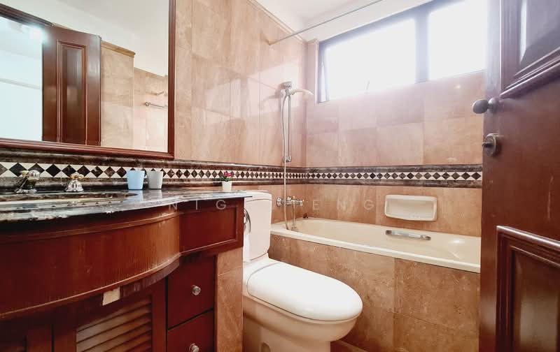 Dover Parkview, 38 Dover Rise, Room Rental, 200 sqft, Condominium For Rent, by Nigel Eng, 500156741 - Bathroom - PropertyGuru.com.sg