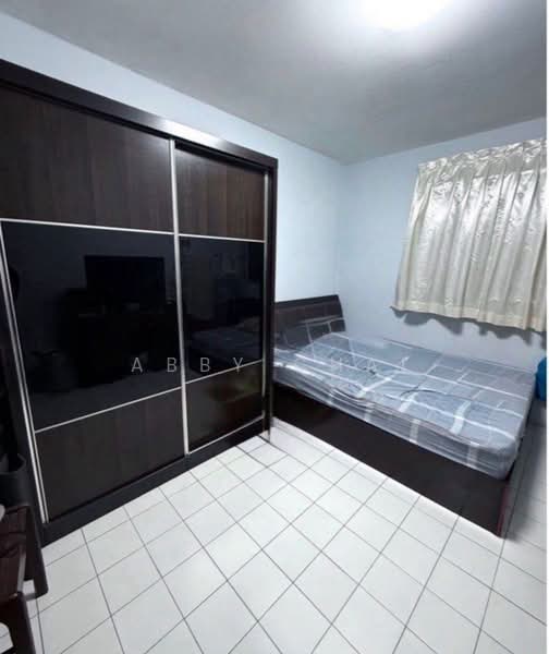 421 Bukit Batok West Avenue 2, 421 Bukit Batok West Avenue 2, Room Rental, 100 sqft, HDB Flat For Rent, by Abby Chai, 500156744 - Bedroom - PropertyGuru.com.sg