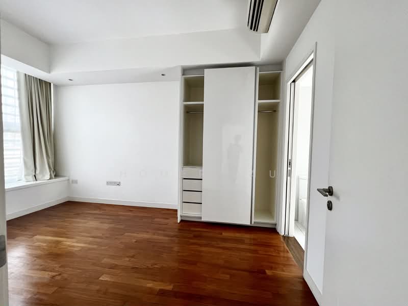 Lovely 2 bedrooms Apartment @ Paya Lebar, , 2 Bedrooms, 818 sqft, Apartment For Rent, by Homer Lau, 500156746 - Bedroom - PropertyGuru.com.sg