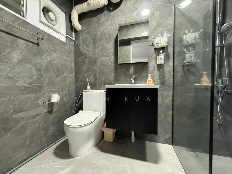 543 Pasir Ris Street 51, 543 Pasir Ris Street 51, 4 Bedrooms, 1,539 sqft, HDB Flat For Sale, by Kavin Kuah, 500156755 - Bathroom - PropertyGuru.com.sg