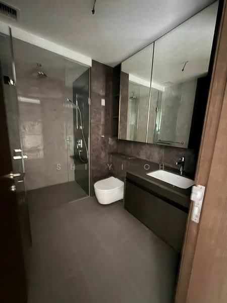 Tembusu Grand, 94 Jalan Tembusu, 1 Bedroom, 527 sqft, Condominium For Sale, by Shi Yi Oh, 500156761 - Bathroom - PropertyGuru.com.sg