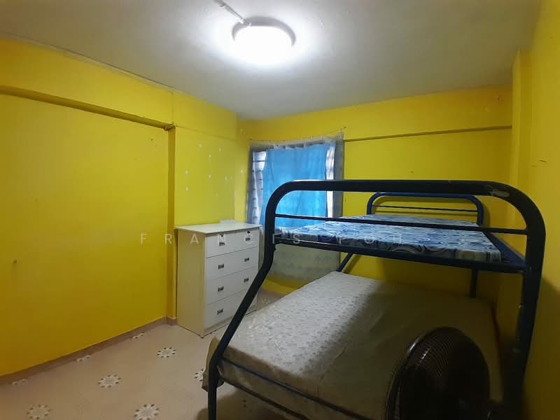 15 Beach Road, 15 Beach Road, Room Rental, 100 sqft, HDB Flat For Rent, by Francis Poh, 500156765 - Bedroom - PropertyGuru.com.sg