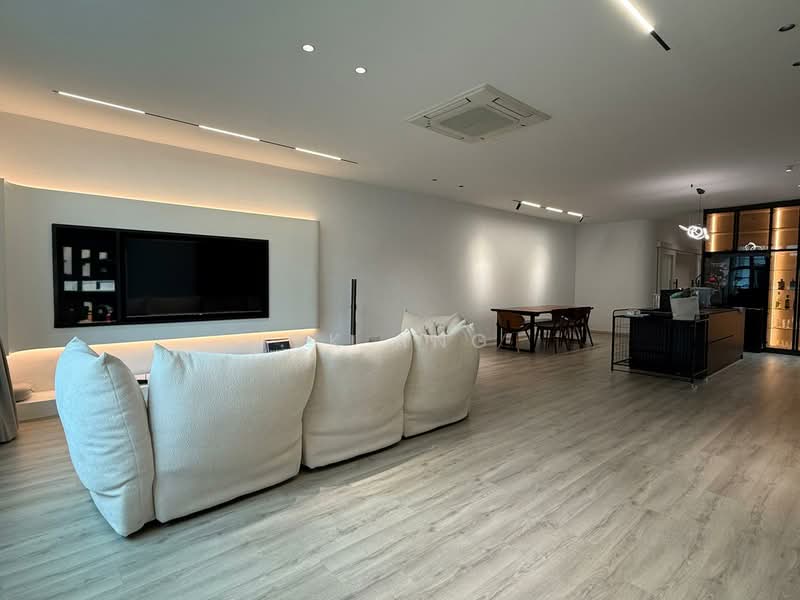 Onan Court, 291A Onan Road, 4 Bedrooms, 1,776 sqft, Walk-up Apartment For Sale, by CK Ang, 500156766 - Living Room - PropertyGuru.com.sg