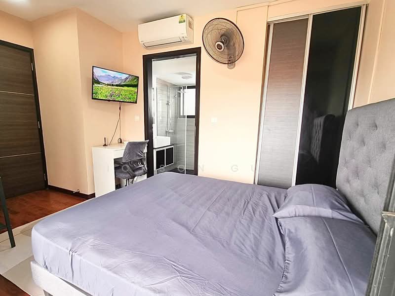 $5280/mth rent! Freehold Dual Key - Super High Rental Yield Condo, Buona Vista / West Coast / Clementi New Town, 2 Bedrooms, 721 sqft, Condominium For Sale, by Nickson Guay, 500156780 - Bedroom - PropertyGuru.com.sg