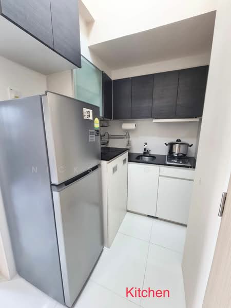 $5280/mth rent! Freehold Dual Key - Super High Rental Yield Condo, Buona Vista / West Coast / Clementi New Town, 2 Bedrooms, 721 sqft, Condominium For Sale, by Nickson Guay, 500156780 - Kitchen - PropertyGuru.com.sg