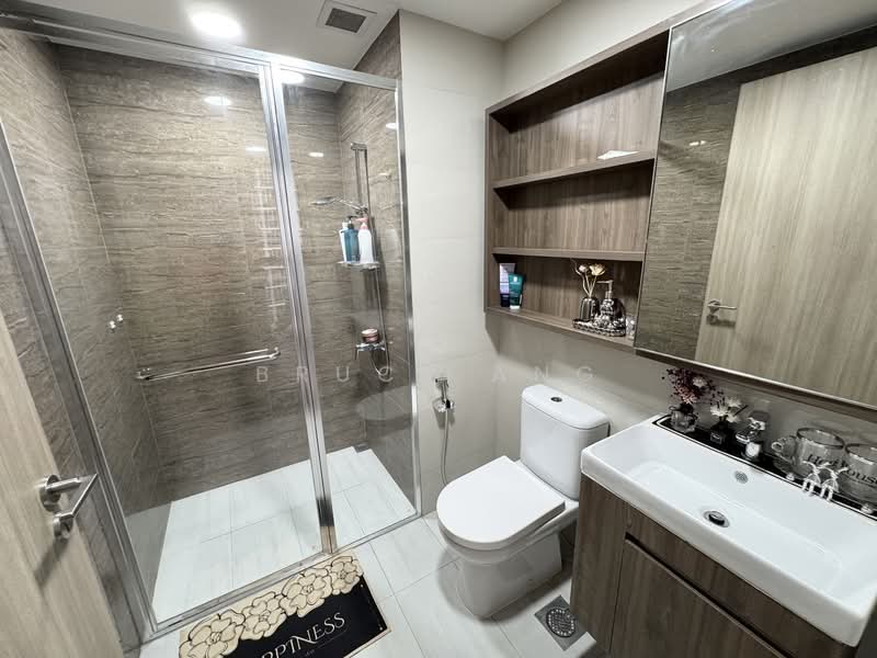 Sol Acres, 8 Choa Chu Kang Grove, 3 Bedrooms, 872 sqft, Condominium For Sale, by Bruce Ang, 500156782 - Bathroom - PropertyGuru.com.sg