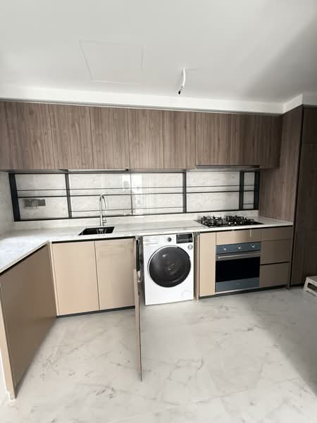 Sceneca Residence, Tanah Merah Kechil Link, 3 Bedrooms, 904 sqft, Condominium For Rent, by Low Chin Ai, 500156792 - Kitchen - PropertyGuru.com.sg