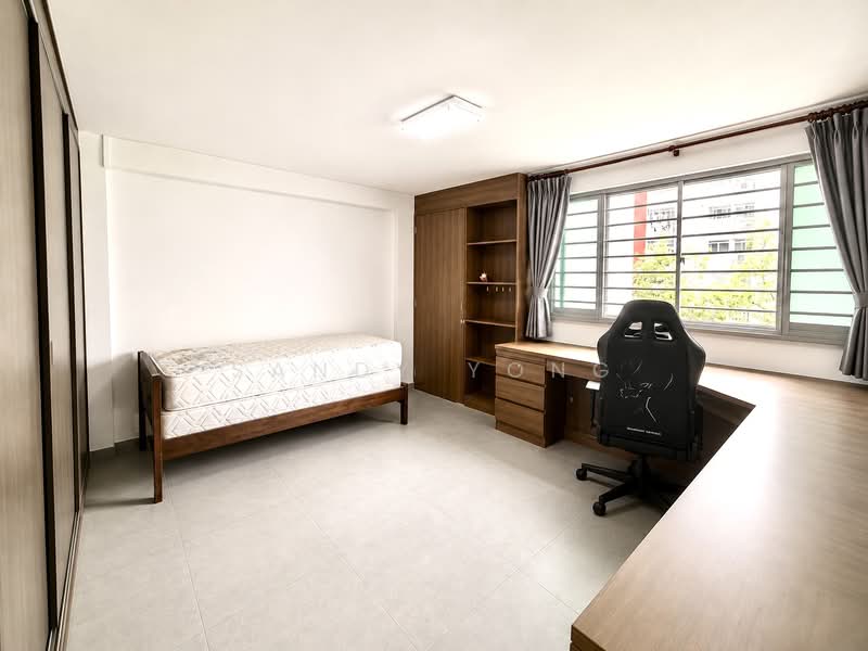 616 Hougang Avenue 8, 616 Hougang Avenue 8, 3 Bedrooms, 1,302 sqft, HDB Flat For Sale, by Sandy Yong, 500156793 - Bedroom - PropertyGuru.com.sg