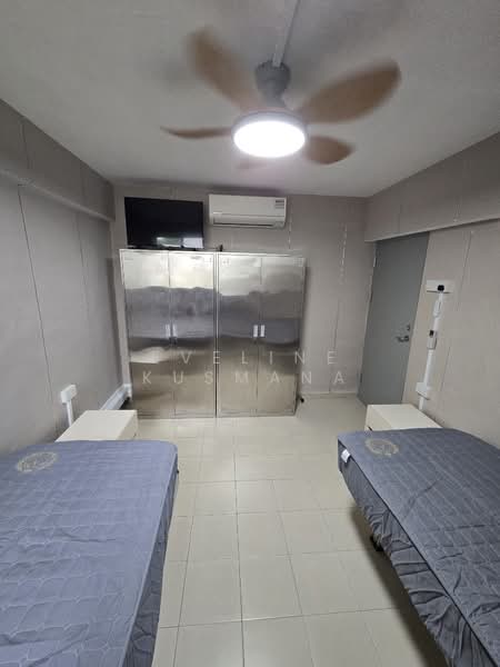 4 Changi Village Road, 4 Changi Village Road, Room Rental, 150 sqft, HDB Flat For Rent, by Eveline Kusmana, 500156798 - Bedroom - PropertyGuru.com.sg