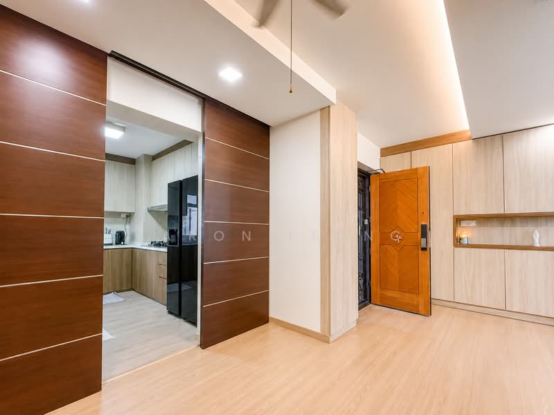 No Extension, Renovated, Near Mrt, , 3 Bedrooms, 990 sqft, HDB Flat For Sale, by Aaron Leong, 500156819 - Kitchen - PropertyGuru.com.sg