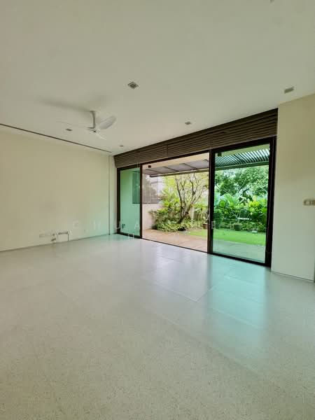 Sunset Way Estate, , 6 Bedrooms, 5,200 sqft, Semi-Detached House For Rent, by Chua Chee How, 500156825 - Living Room - PropertyGuru.com.sg