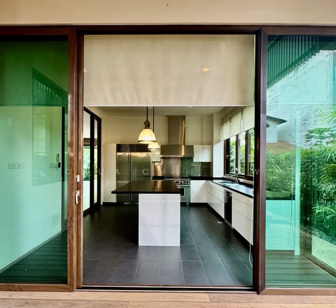 Sunset Way Estate, , 6 Bedrooms, 5,200 sqft, Semi-Detached House For Rent, by Chua Chee How, 500156825 - Kitchen - PropertyGuru.com.sg