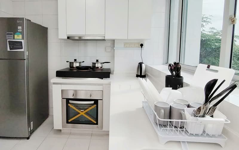 The Stellar, 6 West Coast Road, Room Rental, 100 sqft, Condominium For Rent, by Charlotte Lin, 500156844 - Kitchen - PropertyGuru.com.sg