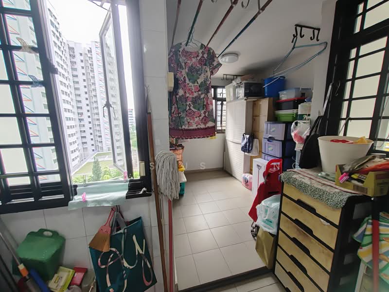 34 Circuit Road, 34 Circuit Road, Room Rental, 200 sqft, HDB Flat For Rent, by Aloysius Wong, 500156871 - Balcony - PropertyGuru.com.sg