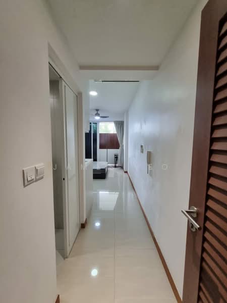 1 Canberra, 13 Canberra Drive, Studio, 350 sqft, Executive Condominium For Rent, by James Yeo, 500156872 - Corridor - PropertyGuru.com.sg