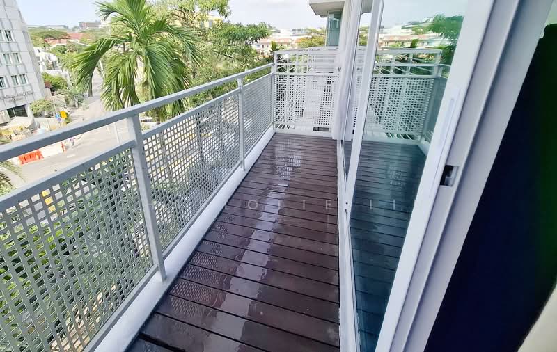 The Spectrum, 503 Pasir Panjang Road, Room Rental, 100 sqft, Condominium For Rent, by Charlotte Lin, 500156878 - Balcony - PropertyGuru.com.sg