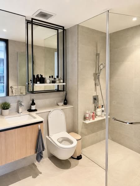 JadeScape, 314 Shunfu Road, 2 Bedrooms, 764 sqft, Condominium For Sale, by Carrie Huang, 500156886 - Bathroom - PropertyGuru.com.sg