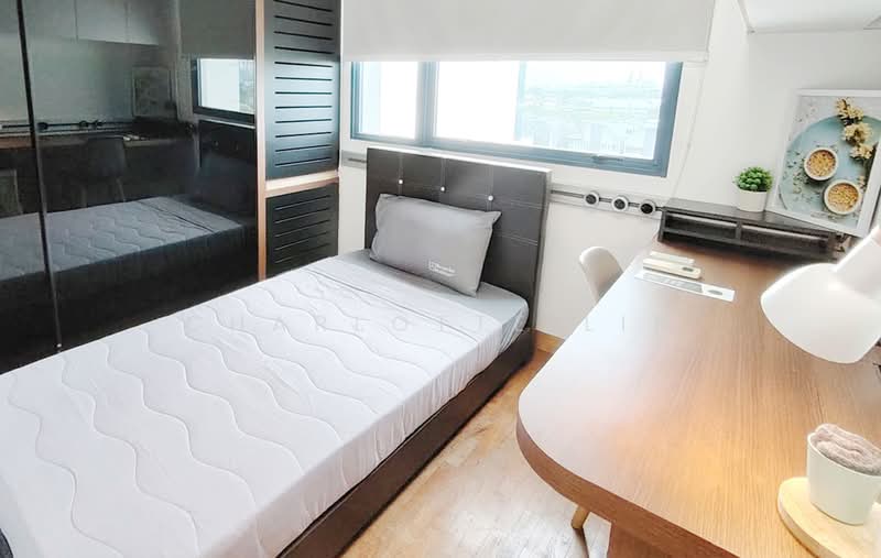Blue Horizon, 23 West Coast Crescent, Room Rental, 100 sqft, Condominium For Rent, by Charlotte Lin, 500156893 - Room 6 - PropertyGuru.com.sg
