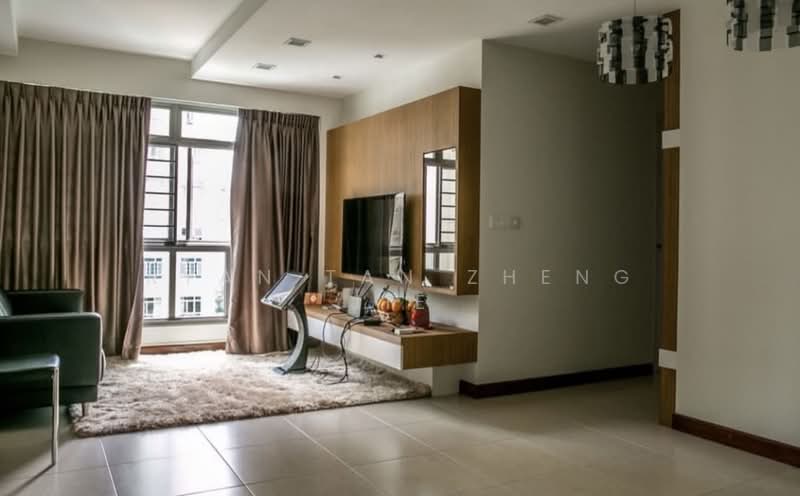457 Segar Road, 457 Segar Road, 3 Bedrooms, 1,291 sqft, HDB Flat For Sale, by Ryan Tan Zheng Jie, 500156894 - Living Room - PropertyGuru.com.sg