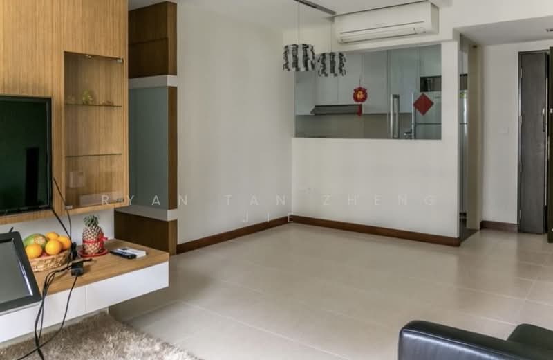 457 Segar Road, 457 Segar Road, 3 Bedrooms, 1,291 sqft, HDB Flat For Sale, by Ryan Tan Zheng Jie, 500156894 - Living Room - PropertyGuru.com.sg