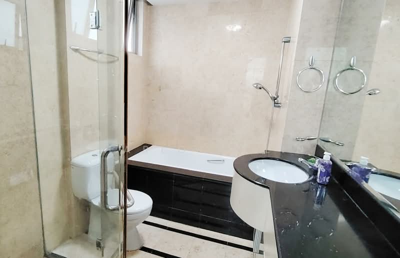 The Springs, 3 Moulmein Rise, Room Rental, 200 sqft, Apartment For Rent, by Charlotte Lin, 500156896 - Bathroom - PropertyGuru.com.sg