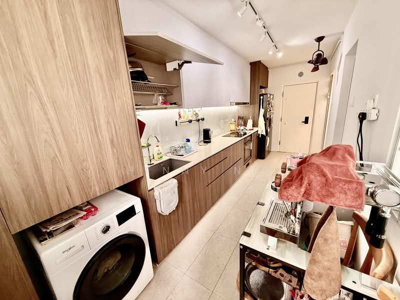 118A Jalan Membina, 118A Jalan Membina, 3 Bedrooms, 969 sqft, HDB Flat For Rent, by Benny Ng, 500156897 - Kitchen - PropertyGuru.com.sg