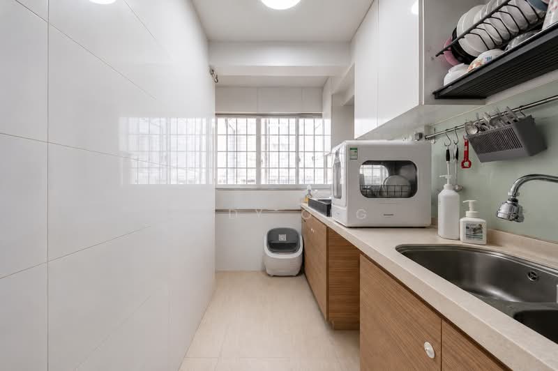 11 Jalan Batu, 11 Jalan Batu, 4 Bedrooms, 1,518 sqft, HDB Flat For Sale, by Andy Ong, 500156900 - Kitchen - PropertyGuru.com.sg