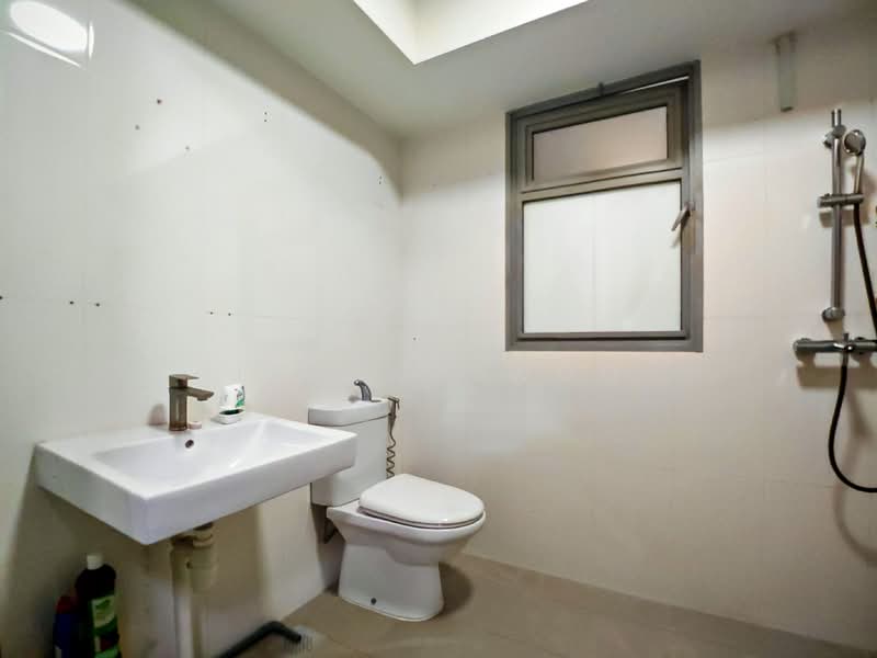 613A Tampines North Drive 1, 613A Tampines North Drive 1, 3 Bedrooms, 1,000 sqft, HDB Flat For Sale, by Jerome Woo, 500156903 - Bathroom - PropertyGuru.com.sg