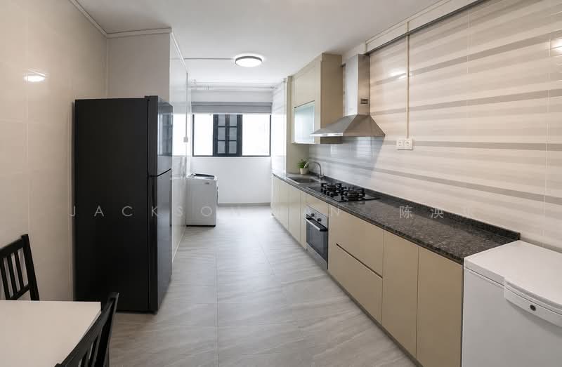 131 Cashew Road, 131 Cashew Road, 2 Bedrooms, 786 sqft, HDB Flat For Rent, by Jackson Tan 陈涣乐, 500156910 - Kitchen - PropertyGuru.com.sg