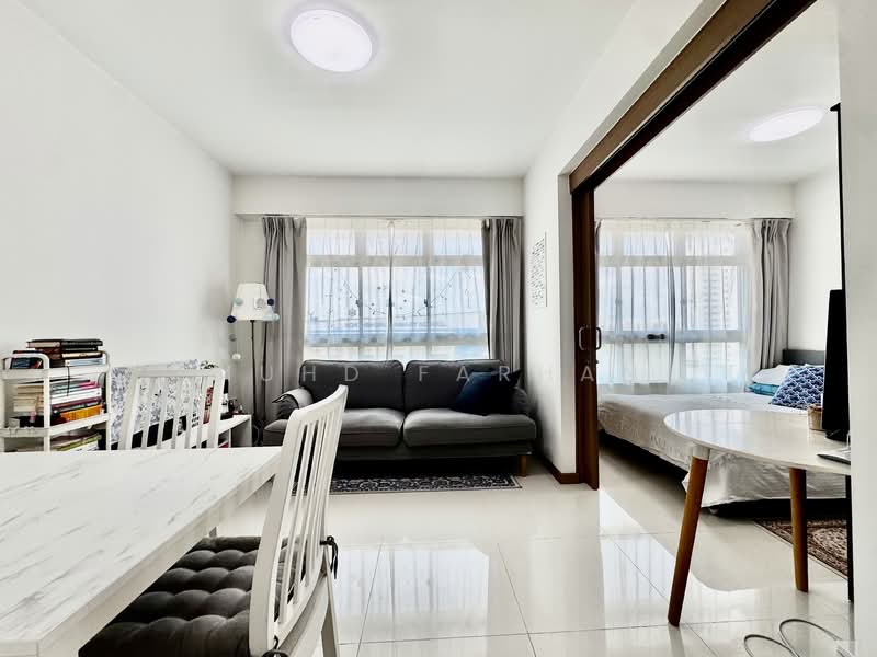 421B Northshore Drive, 421B Northshore Drive, 1 Bedroom, 409 sqft, HDB Flat For Sale, by Muhd Farhan, 500156913 - Living Room - PropertyGuru.com.sg
