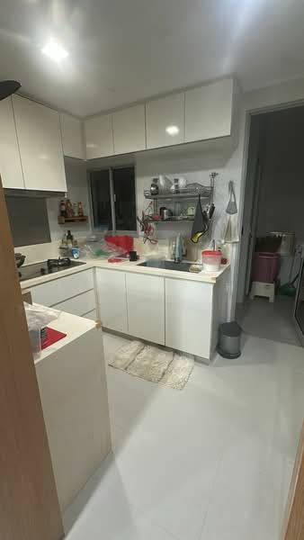 Kovan Residences, 5A Kovan Road, Room Rental, 200 sqft, Condominium For Rent, by Lina Seah, 500156920 - Kitchen - PropertyGuru.com.sg