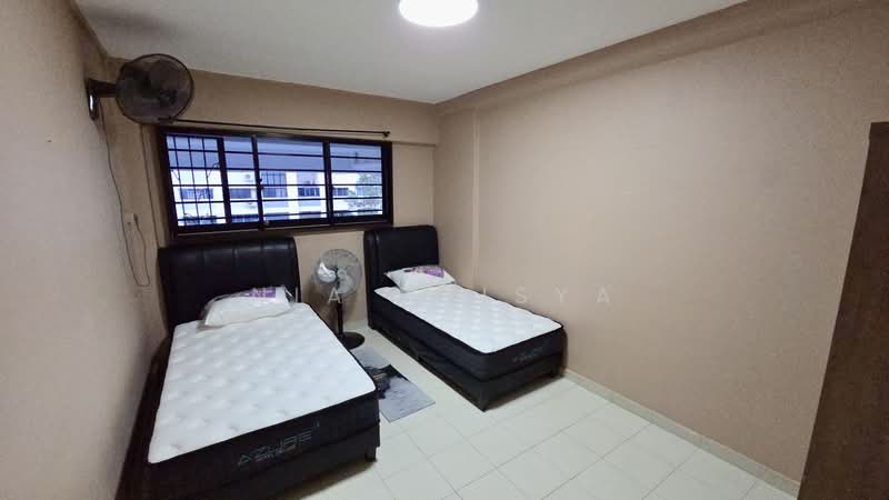 875 Tampines Street 84, 875 Tampines Street 84, 2 Bedrooms, 797 sqft, HDB Flat For Rent, by Nia Alisya, 500156925 - Bedroom - PropertyGuru.com.sg