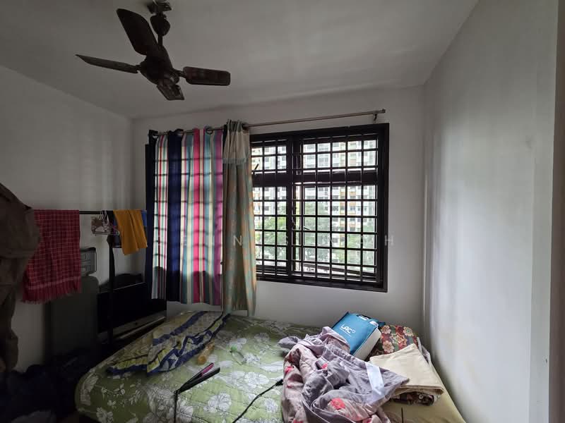 68 Geylang Bahru, 68 Geylang Bahru, 3 Bedrooms, 700 sqft, HDB Flat For Sale, by Dennis Mah, 500156933 - Bedroom - PropertyGuru.com.sg
