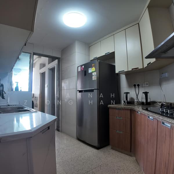 Rafflesia Condo, 31 Bishan Street 21, Room Rental, 150 sqft, Condominium For Rent, by Hannah Zhong Hanmei, 500156938 - Kitchen - PropertyGuru.com.sg
