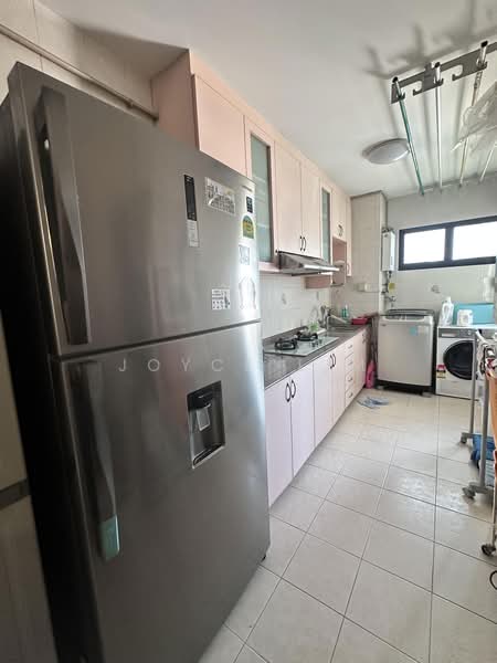 49 Jalan Tiga, 49 Jalan Tiga, Room Rental, 169 sqft, HDB Flat For Rent, by Joyce Lim, 500156941 - Kitchen - PropertyGuru.com.sg
