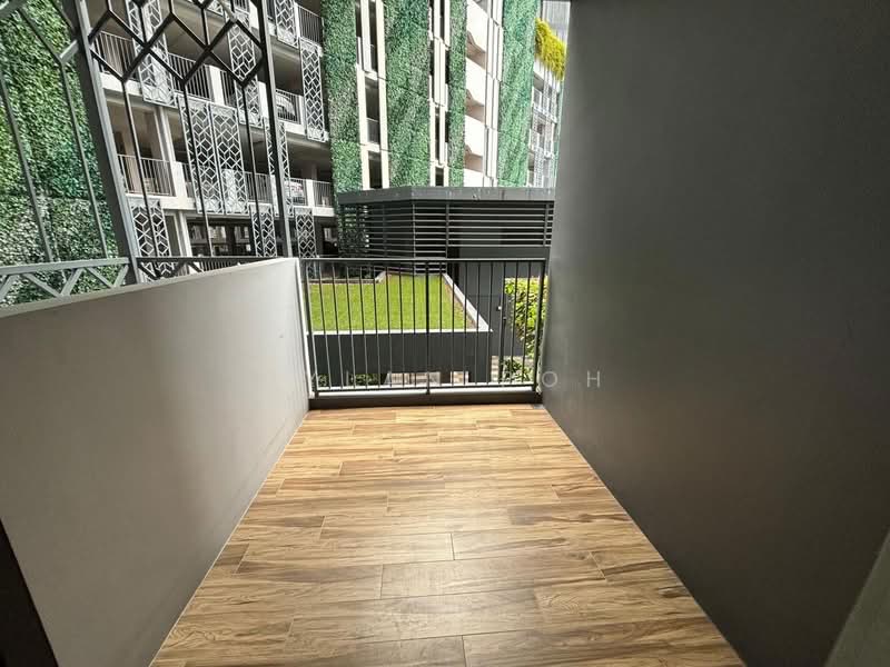 Gem Residences, , 2 Bedrooms, 678 sqft, Condominium For Rent, by Dylan Poh, 500156946 - Balcony - PropertyGuru.com.sg