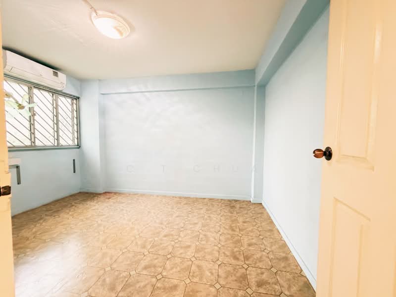 2 Hougang Avenue 3, 2 Hougang Avenue 3, 2 Bedrooms, 635 sqft, HDB Flat For Sale, by C T Chua, 500156950 - Interior - PropertyGuru.com.sg