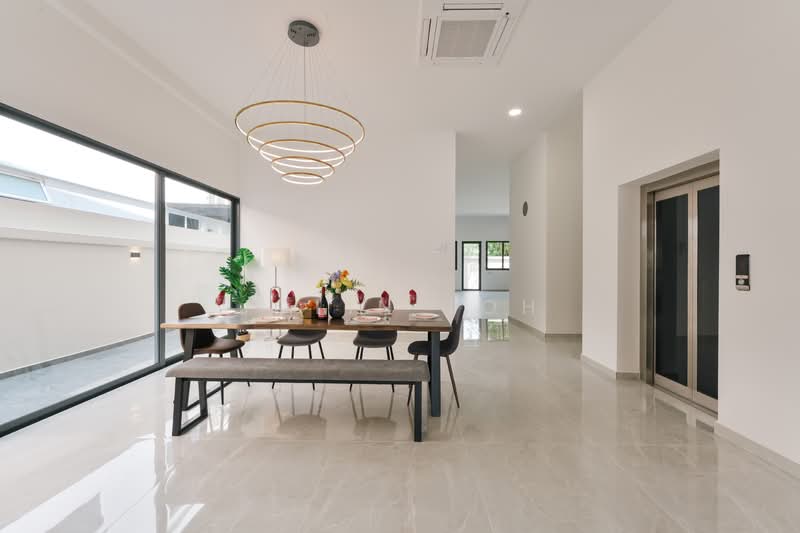 Seletar Hills Estate, Seletar Hills Drive, 8 Bedrooms, 6,170 sqft, Semi-Detached House For Sale, by Jolin Toh, 500156955 - Dining Room - PropertyGuru.com.sg