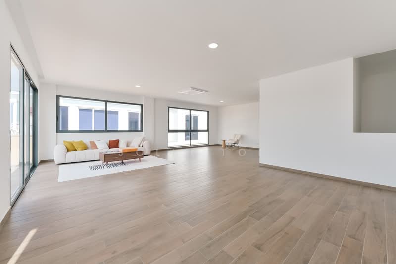 Seletar Hills Estate, Seletar Hills Drive, 8 Bedrooms, 6,170 sqft, Semi-Detached House For Sale, by Jolin Toh, 500156955 - Living Room - PropertyGuru.com.sg