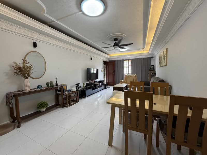 126 Pending Road, 126 Pending Road, 3 Bedrooms, 1,119 sqft, HDB Flat For Sale, by Eugene Lee, 500156980 - Living Room - PropertyGuru.com.sg