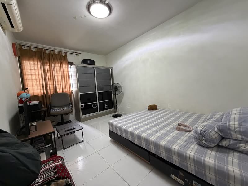 126 Pending Road, 126 Pending Road, 3 Bedrooms, 1,119 sqft, HDB Flat For Sale, by Eugene Lee, 500156980 - Bedroom - PropertyGuru.com.sg